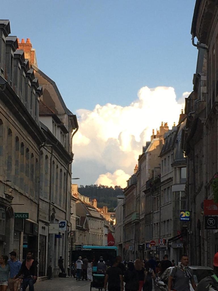 Vue Spectaculaire - La Verriere - Centre-Ville - Home-One เบอซองซง ภายนอก รูปภาพ